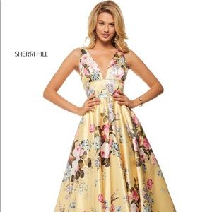 Sherri Hill Prom dress